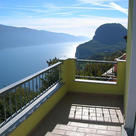 Hotel Panorama E Residence Tremosine Esterno foto