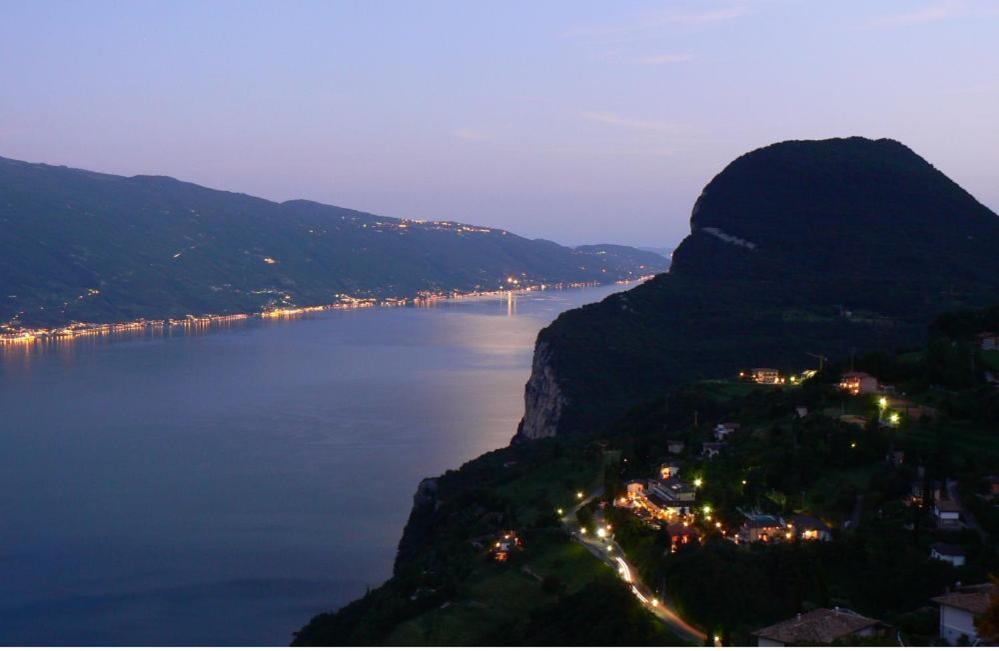 Hotel Panorama E Residence Tremosine Esterno foto