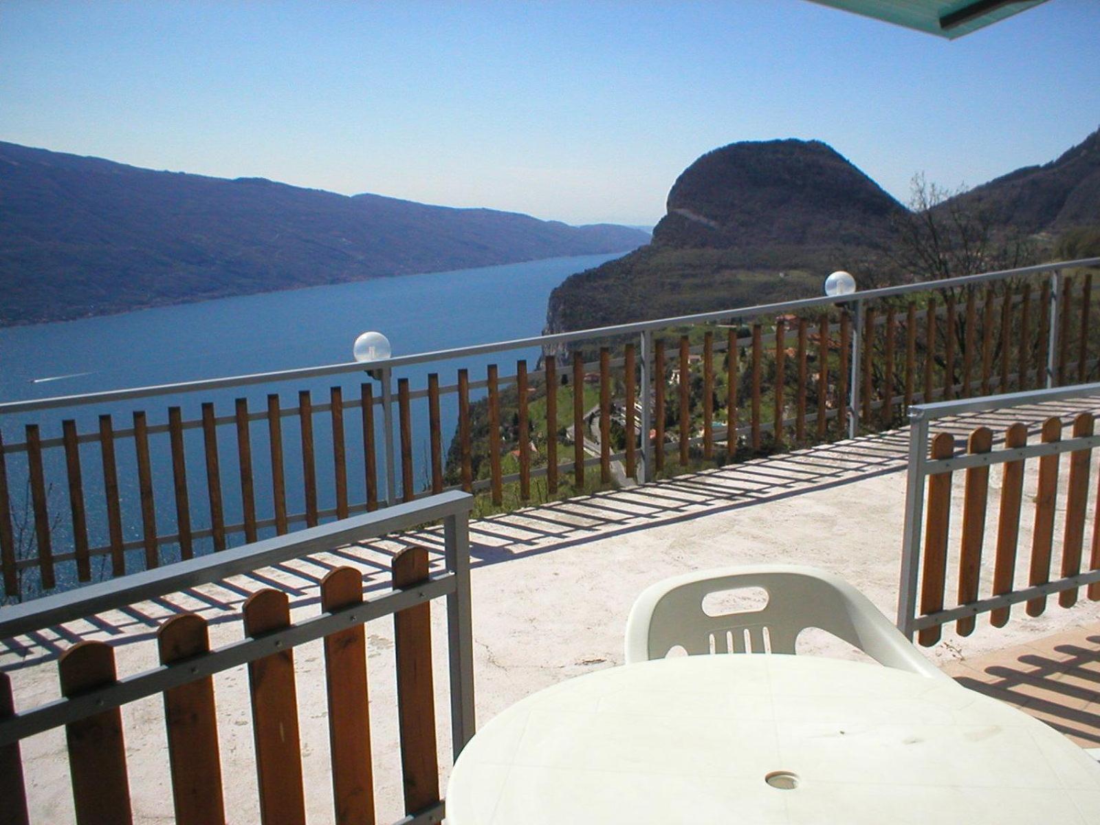 Hotel Panorama E Residence Tremosine Esterno foto