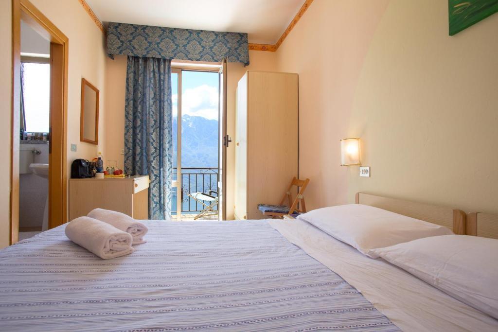 Hotel Panorama E Residence Tremosine Camera foto